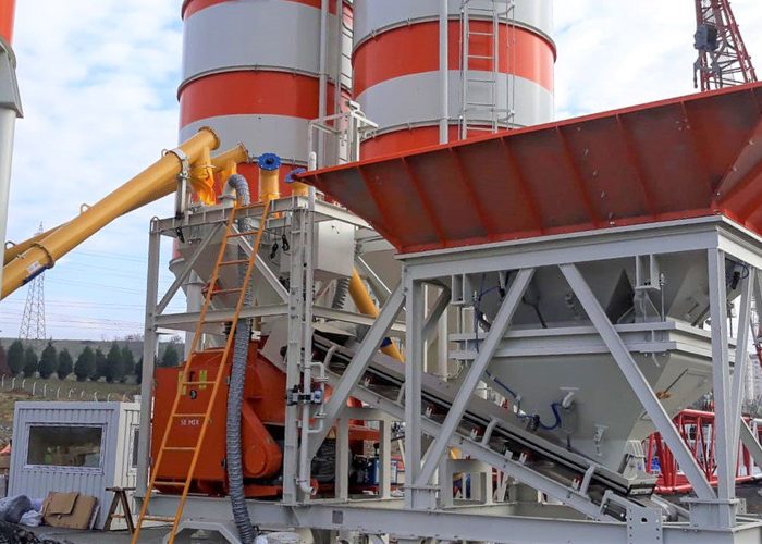 Overview of the Mini Mobile Concrete Batching Plant